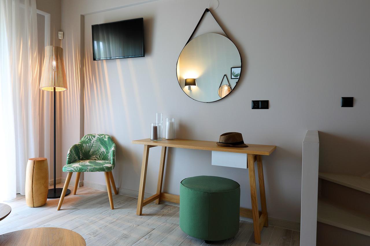 Kallini Apartments สตาวรอส ภายนอก รูปภาพ