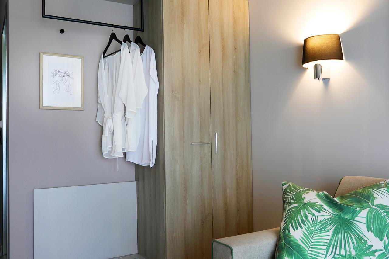 Kallini Apartments สตาวรอส ภายนอก รูปภาพ