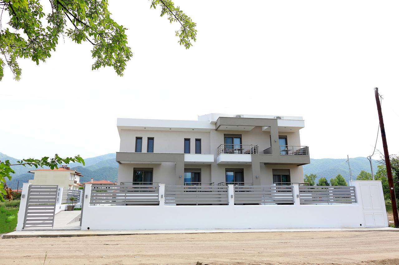 Kallini Apartments สตาวรอส ภายนอก รูปภาพ