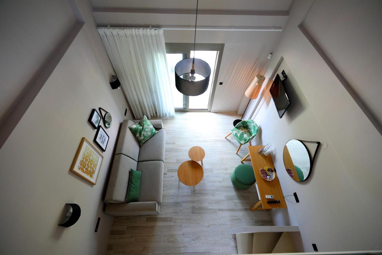 Kallini Apartments สตาวรอส ภายนอก รูปภาพ