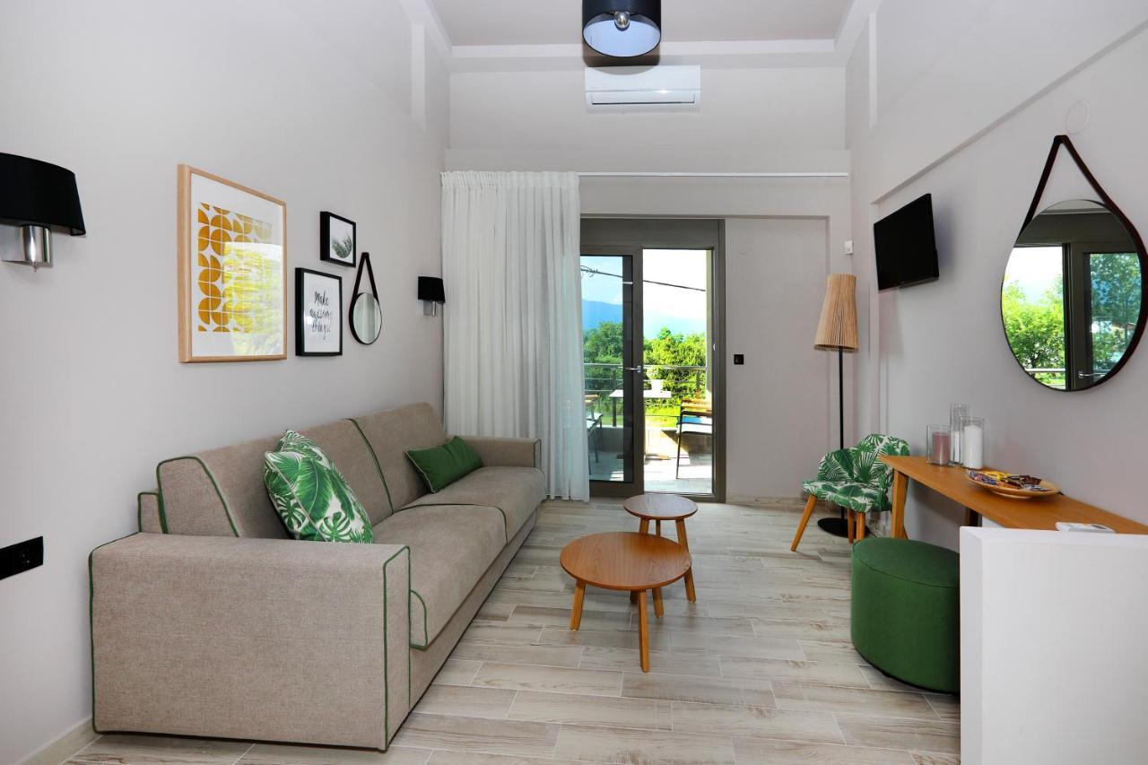 Kallini Apartments สตาวรอส ภายนอก รูปภาพ