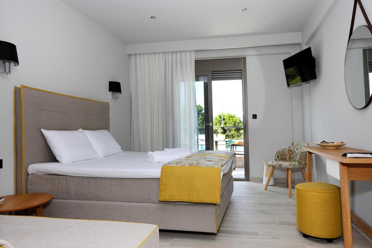 Kallini Apartments สตาวรอส ภายนอก รูปภาพ